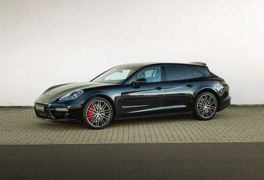 Porsche Panamera Turbo Sport Turismo