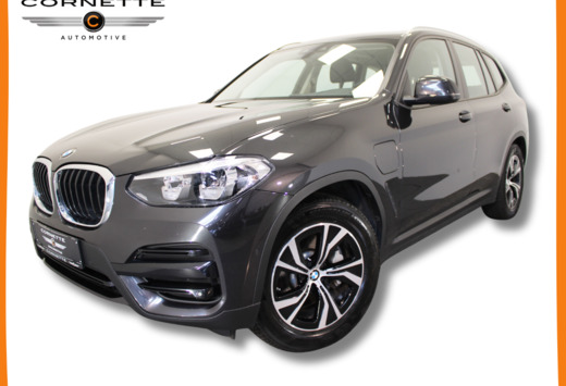 BMW 2.0 xDrive30e LEDER CAMERA 18\\