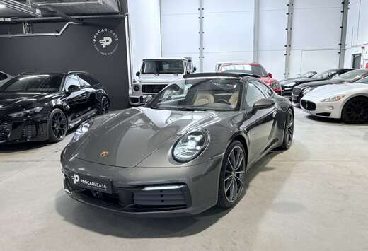 Porsche 992 CARRERA 4 /TOIT OUVRANT/ PASM/ CARPLAY
