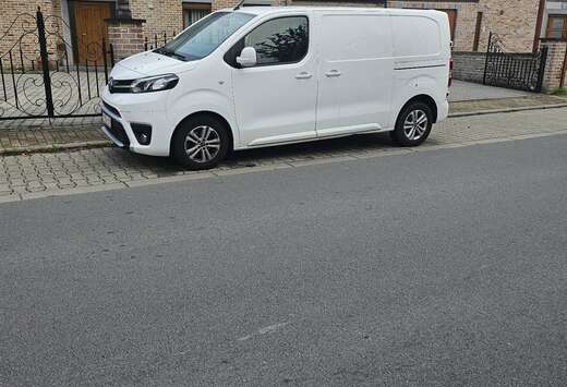 Toyota MEDIUM 120 D-4D BVM6 ACTIVE