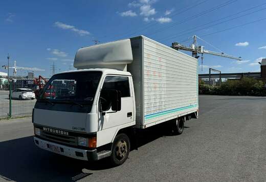 Mitsubishi 3.300 cc 91000 kilomètres  Belgium car