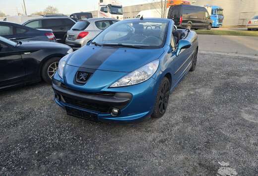 Peugeot CC 1.6 Turbo 16v Pack