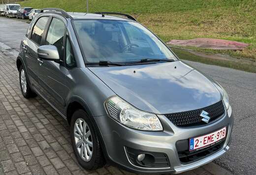 Suzuki 1.6 VVT 4x2 City