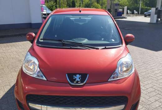 Peugeot 1.0i Urban