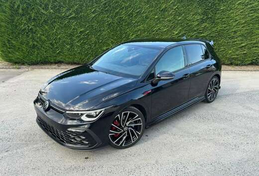 Volkswagen Blackstyle • 327pk • Garantie