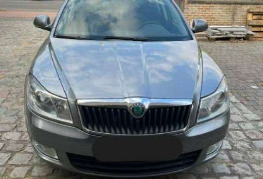 Skoda Octavia SW 1.6 CR TDi Ambition DPF