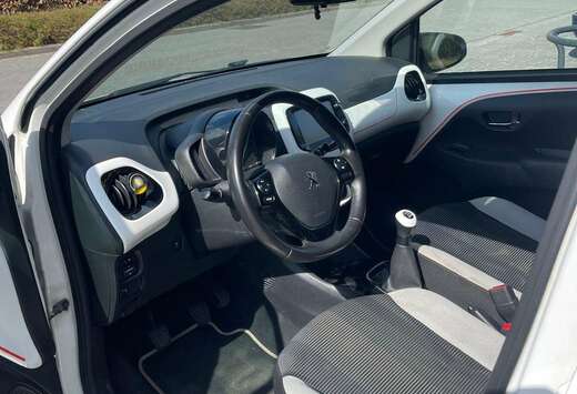 Peugeot 1.2 PureTech Top Roland Garros