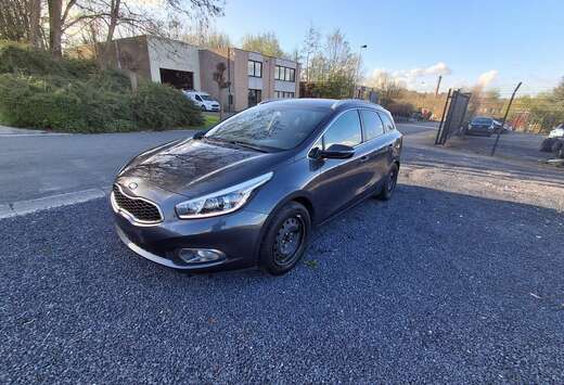 Kia Cee\'d SW 1.6 CRDi World Edition
