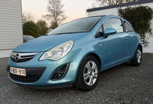Opel 1.2i Cosmo