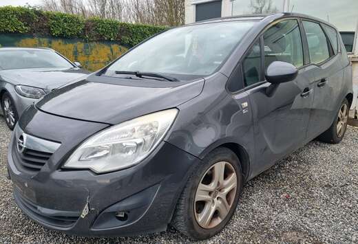 Opel 1.7 CDTi Cosmo**AIRCO**