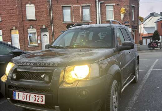 Land Rover 2.0 Turbo d4 HSE