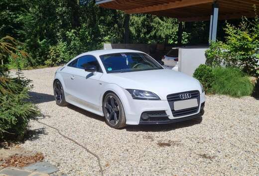 Audi TT Coupé 1.8 TFSI S line