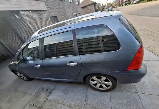 Peugeot SW 2.0 HDi Oxygo FAP