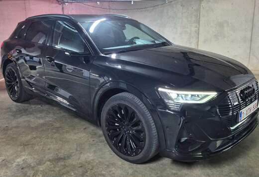 Audi e-tron 50 quattro S line