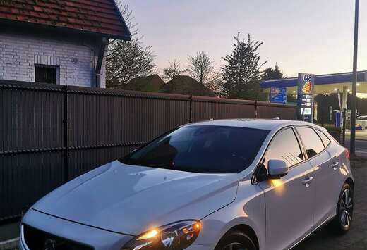 Volvo 1.6 D2 R-design