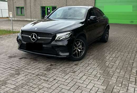 Mercedes-Benz Coupé d 4-Matic AMG-Pakket