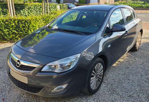 Opel Astra 1.4i Enjoy