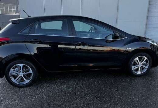 Hyundai i30 1.6 CRDi U2 Style ISG Stop