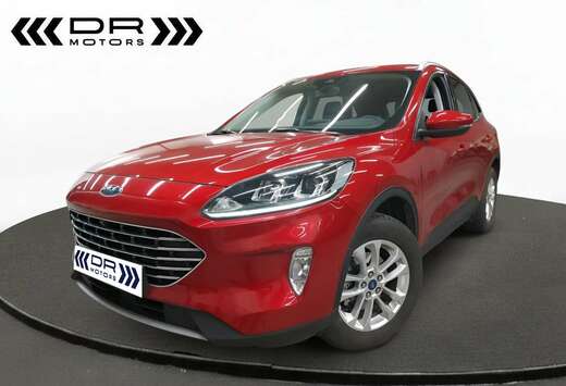 Ford FHEV - TITANIUM - TREKHAAK