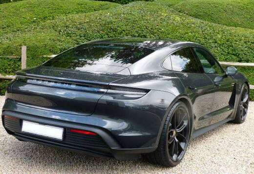Porsche Taycan 93.4 kWh Taycan 4S
