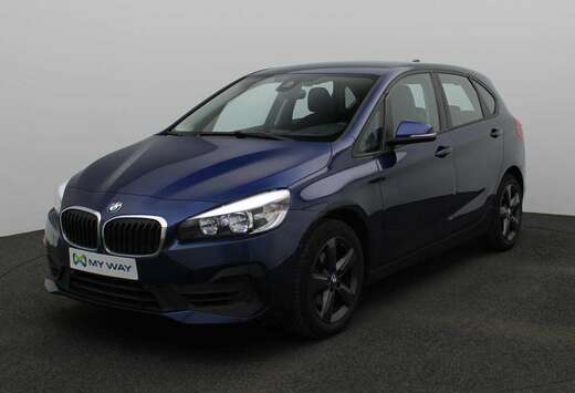 BMW 218i Auto / Cruise Control / Navigation / Park di ...