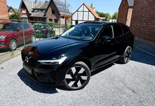 Volvo 2.0 T8 PHEV AWD Plus Dark  Pano  360  Pilot Ass ...
