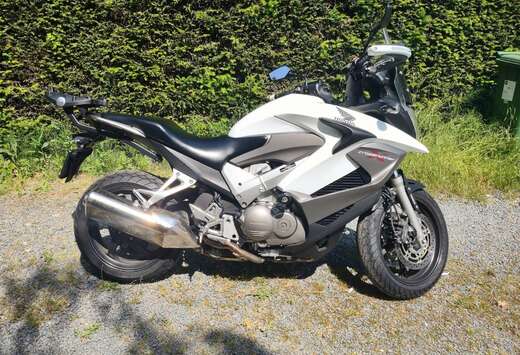 Honda vfr800x