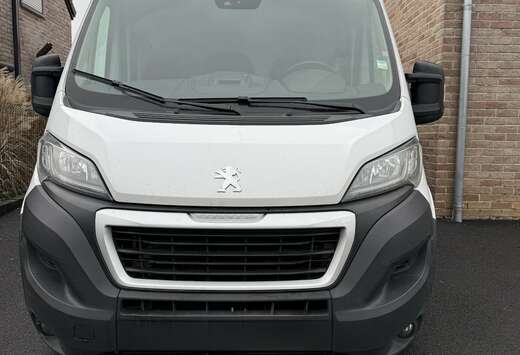 Peugeot 2.2 BlueHDi L3 Premium S/S
