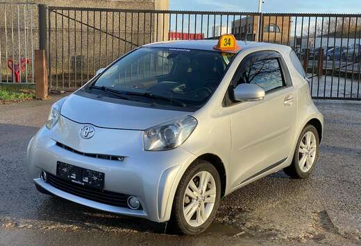 Toyota iQ 1.33i VVT-i Premium