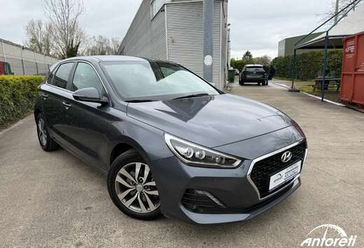 Hyundai i30 1.0 T-GDi Sky