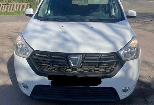 Dacia SCe 100 5 places Silver Line