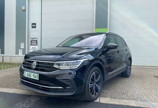 Volkswagen ACTIVE  Full LED  APP  AC  NAVI  ACC  ...