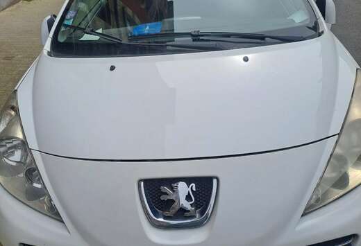 Peugeot CC 1.6 THP 16V 150ch Roland Garros