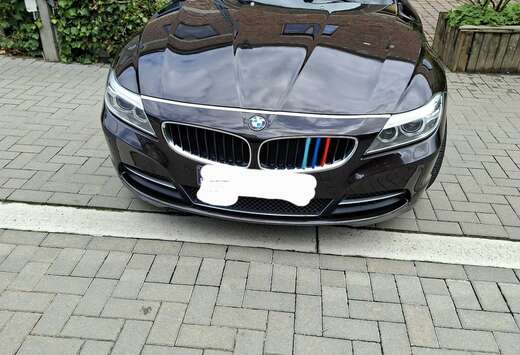 BMW 2.0i sDrive18i