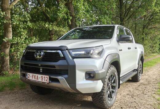 Toyota 2.8 D-4D 4WD Invincible