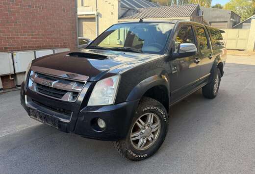 Isuzu 3.0 Turbo Di 4WD LS Granite Hardtop