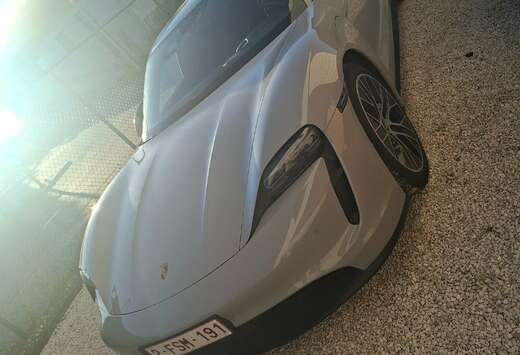 Porsche Taycan Cross Turismo 93.4 kWh Taycan 4 Cross  ...