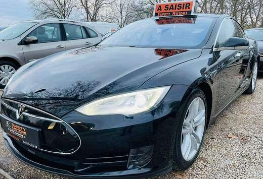 Tesla S 70D