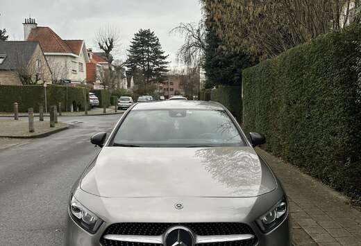 Mercedes-Benz A 180 AMG LINE