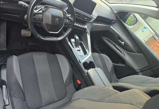 Peugeot 5008 BlueHDi 130 EAT8 Active