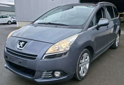 Peugeot 5008 1.6 HDIEURO55PLACESTOIT PANOCLIM
