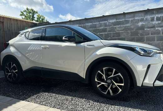 Toyota 2.0i Hybrid Keyless Led Navi Leder ACC Full Op ...