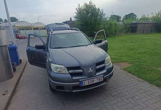 Mitsubishi 2.0i 16v Inform 2WD