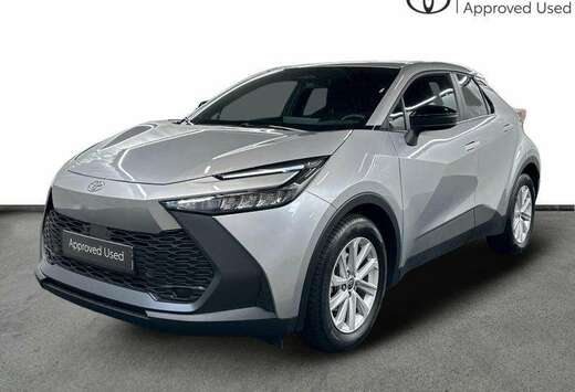 Toyota HEV Dynamic  carplay  camera