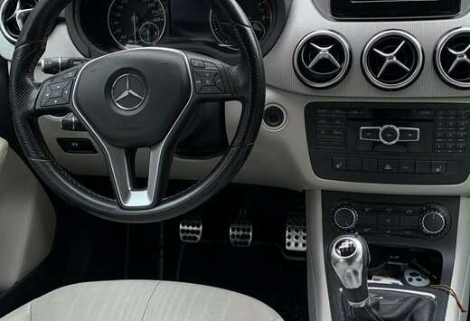 Mercedes-Benz BlueEFFICIENCY EDITION 1/AMBITION BI-XE ...