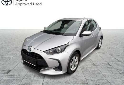 Toyota 1.5 Hybrid e-CVT Dynamic