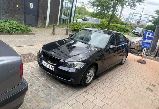 BMW 318i