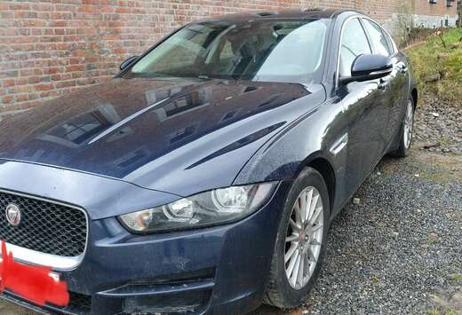 Jaguar 2.0 D E-Performance Pure