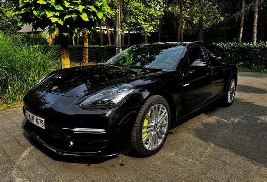 Porsche Panamera 4 e-Hybrid Sport Turismo (340 kW - 4 ...