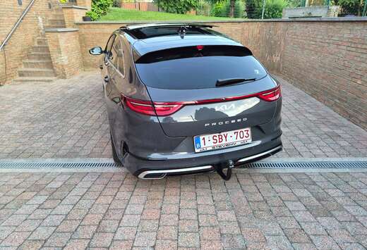Kia ProCeed 1.5 T-GDi GT-Line ISG DCT GT-Line